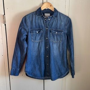 J Crew denim shirt with pearlized snaps. Size 2 slim fit. 100% cotton.